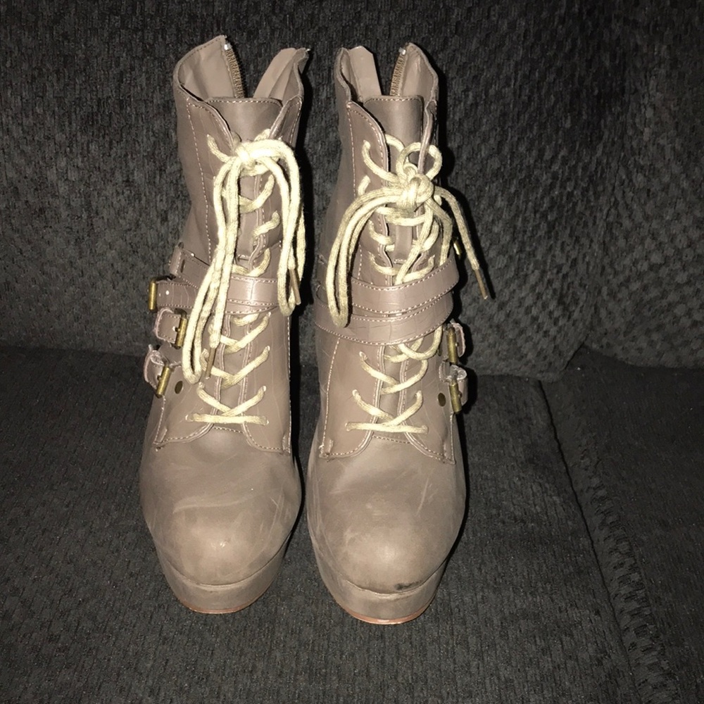Just Fab Grey Buckled Booties